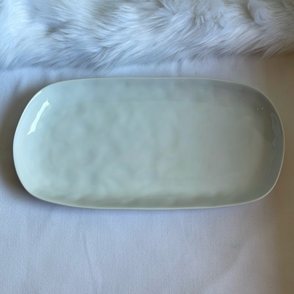 Fitz and Floyd Organic Serve 15 inch White Oval Platter. New Without box.